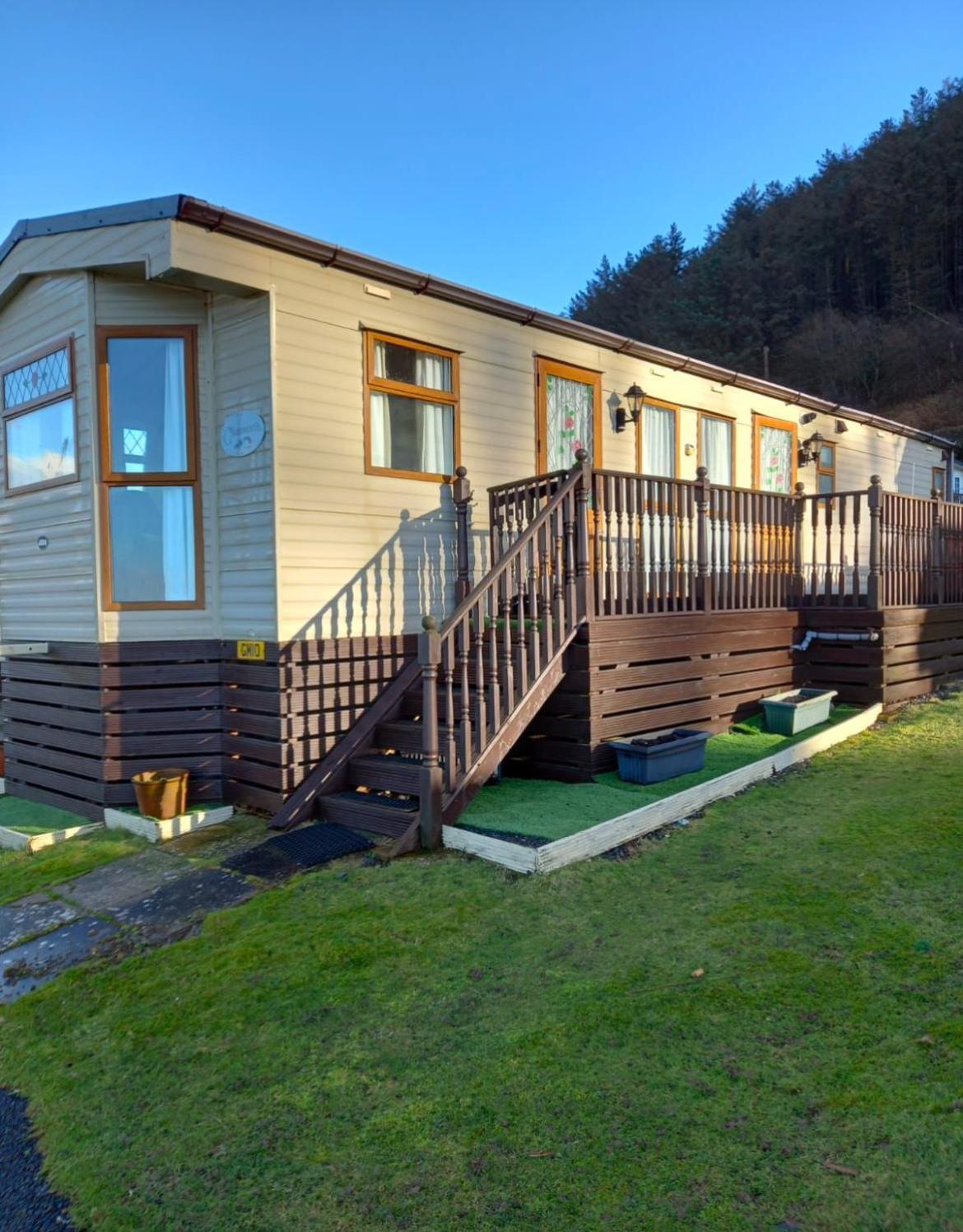 Spacious Luxury Escape With Sea Views And Pet Friendly At Clarach Bay アベリストウィス エクステリア 写真